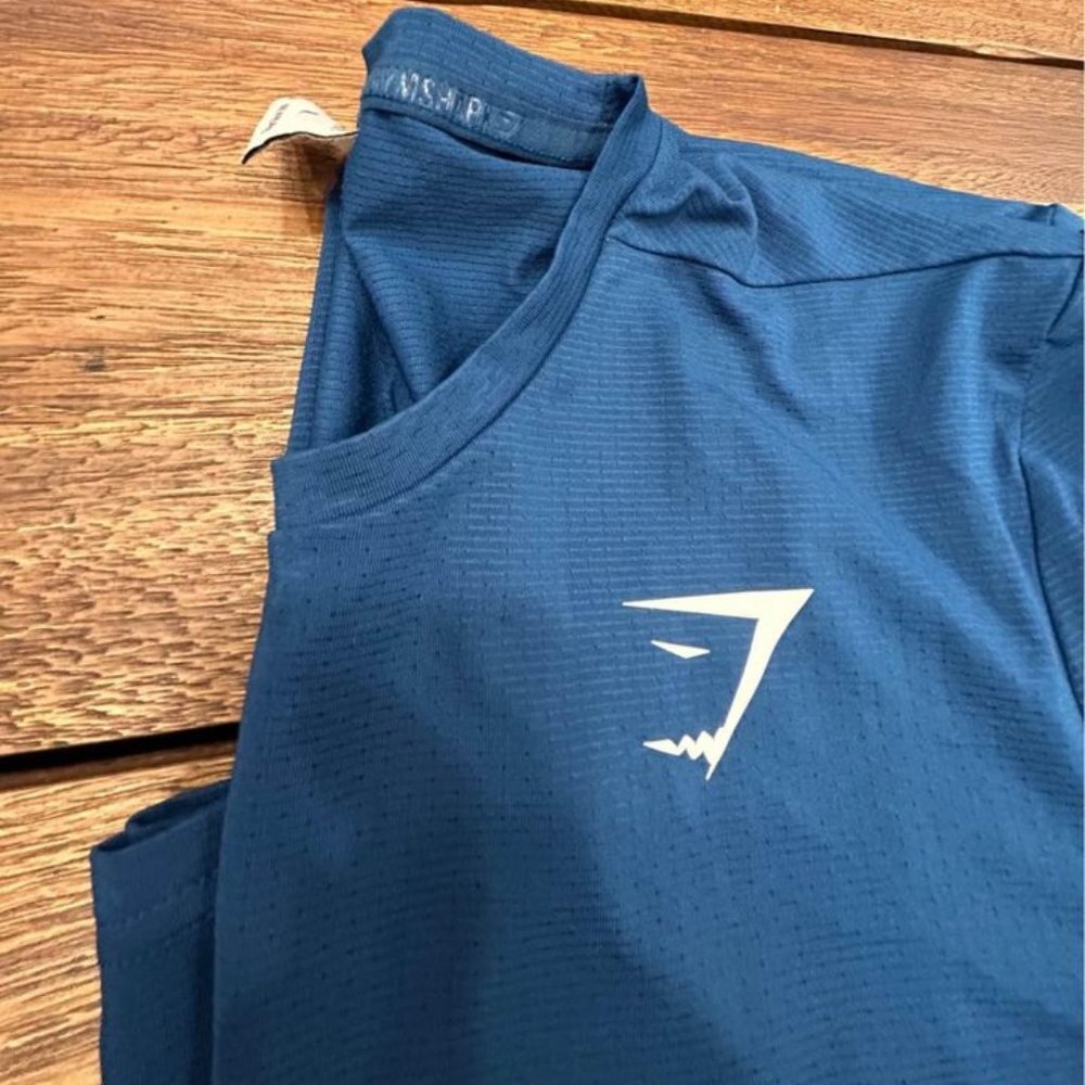 GYMSHARK mens t-shirt. Size Medium. New condition. Blue. Worn one or two times. - Picture 10 of 10